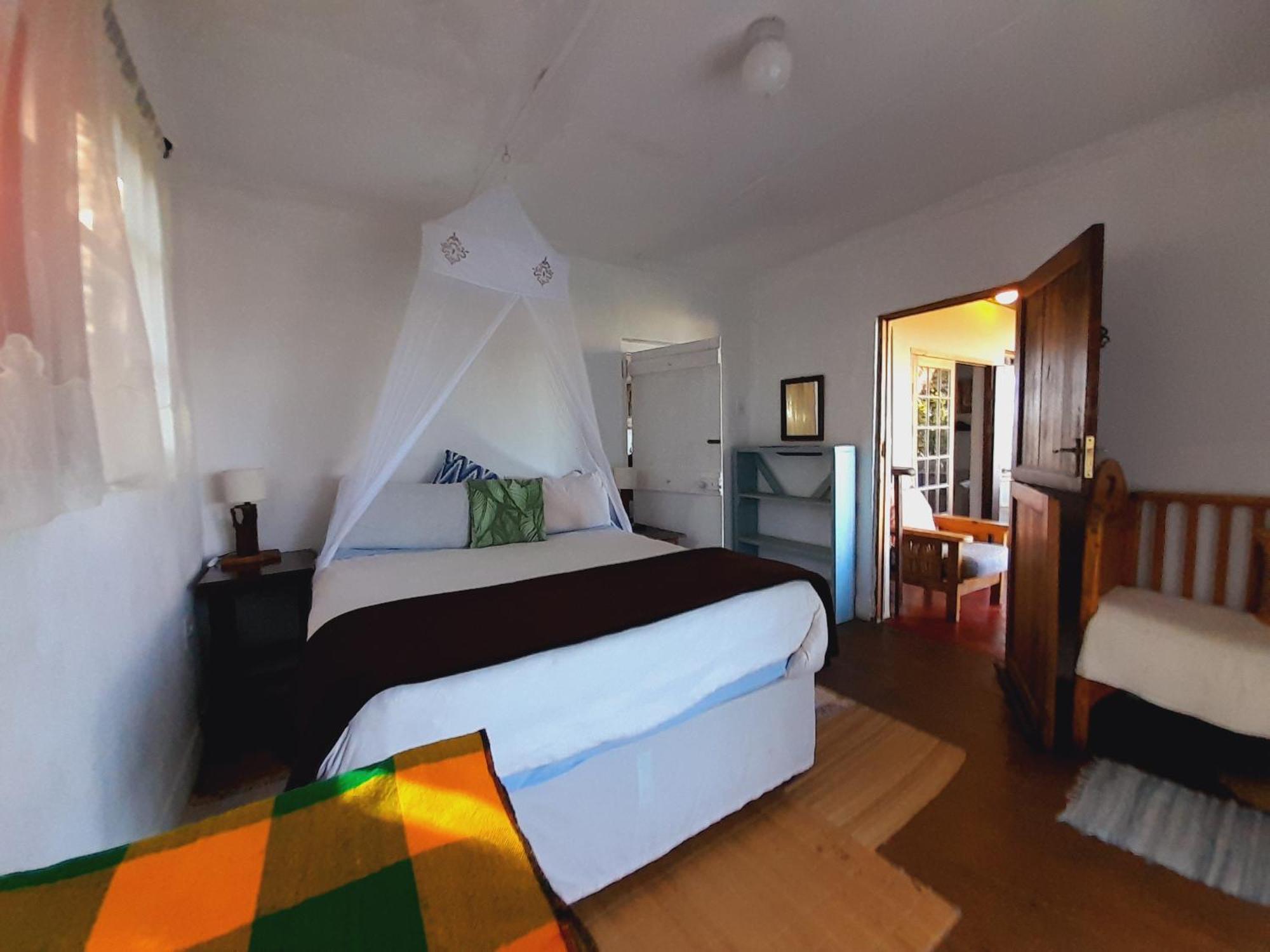 Delicious Monster Accommodation Port Saint Johnʼs المظهر الخارجي الصورة
